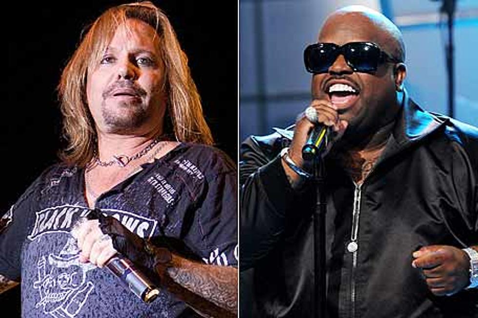 MÃ¶tley CrÃ¼e Joined by Cee Lo at Hollywood Bowl Concert