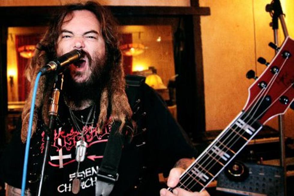 Soulfly’s Max Cavalera Recovering From Bout With Bell’s Palsy