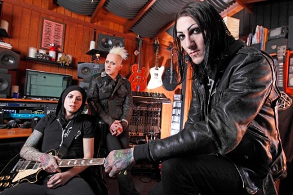 Motionless in White Check in From the Recording Studio (PHOTOS)