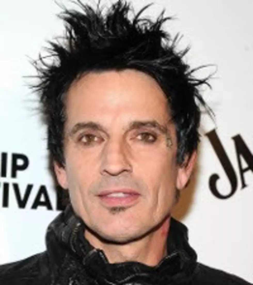 Tommy Lee Supports Animal Adoption, Calls Pet Stores ‘A Bad Scene’