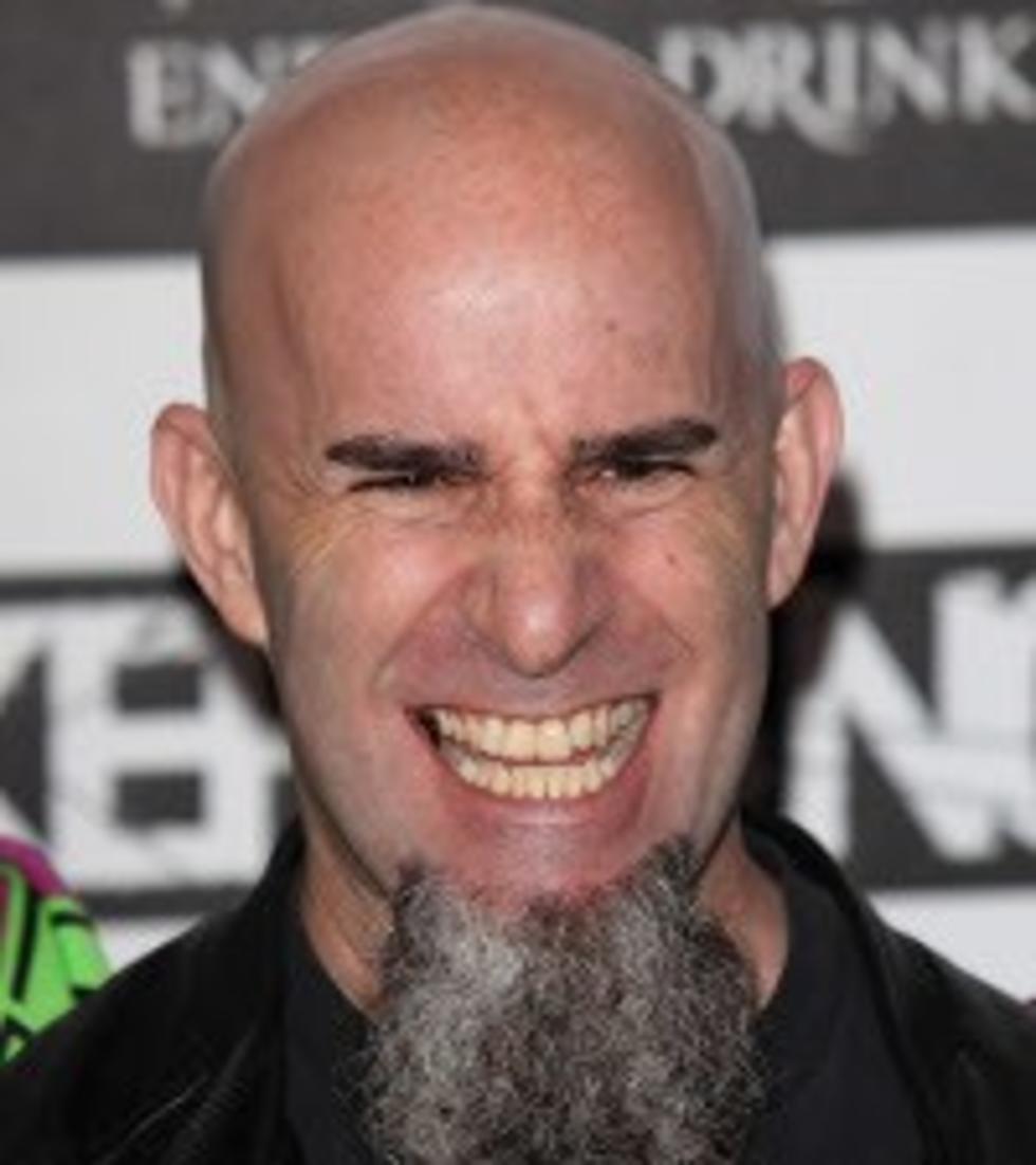 Anthrax’s Scott Ian Wants US Government to Help Randy Blythe + More News