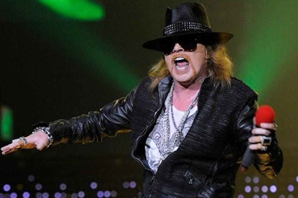 Axl Rose Wants Photographer to Stop Spreading Lies About Him + More News