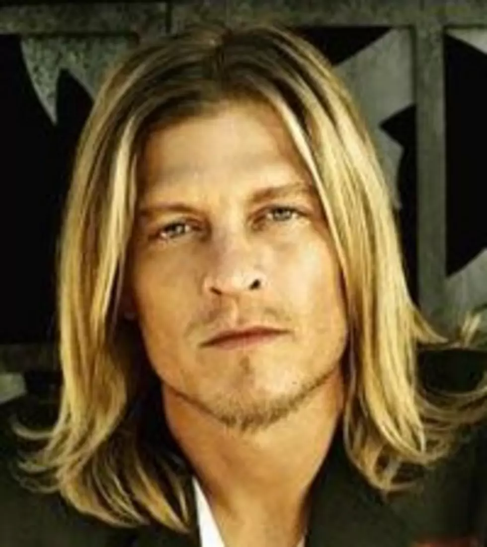 Puddle of Mudd Singer Wes Scantlin Arrested After Fighting With Flight Attendant While Airborne