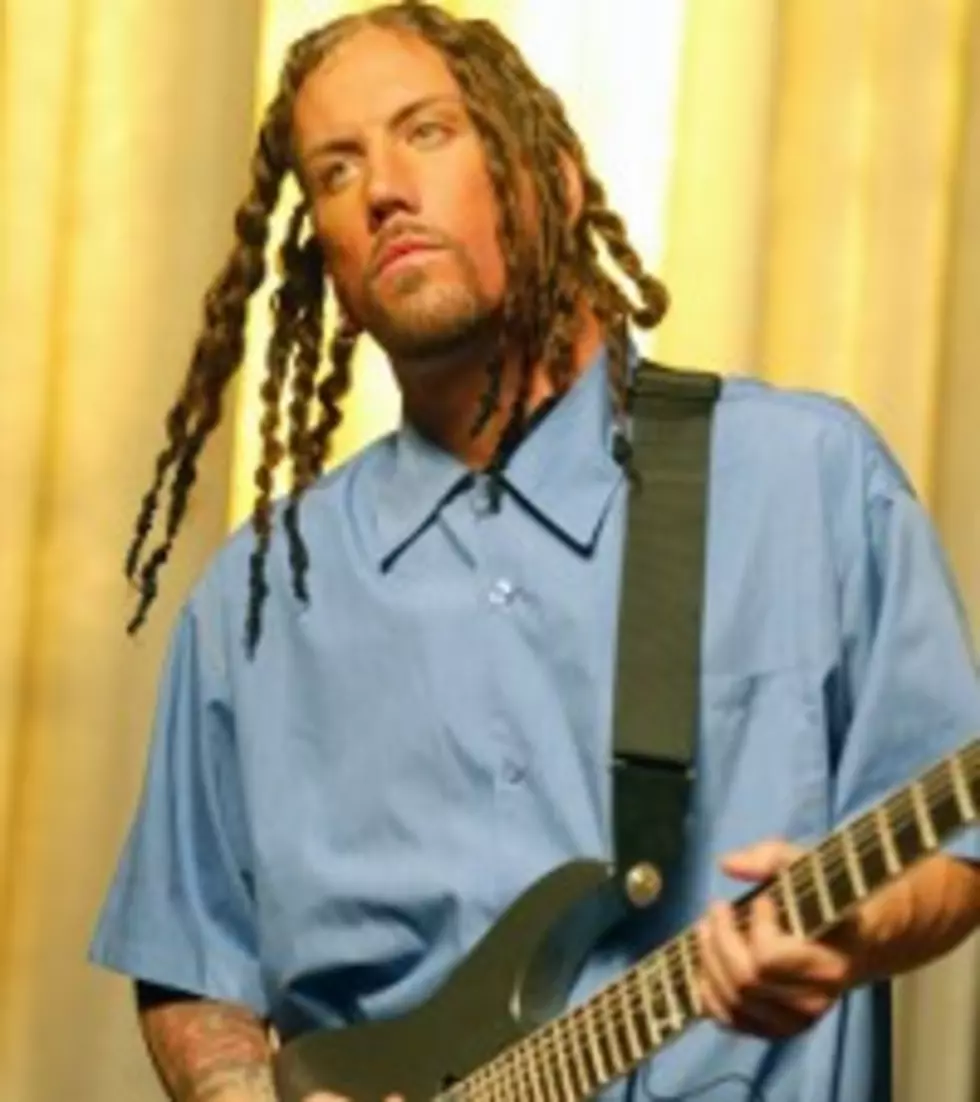 Korn to Reunite With Original Guitarist + More News