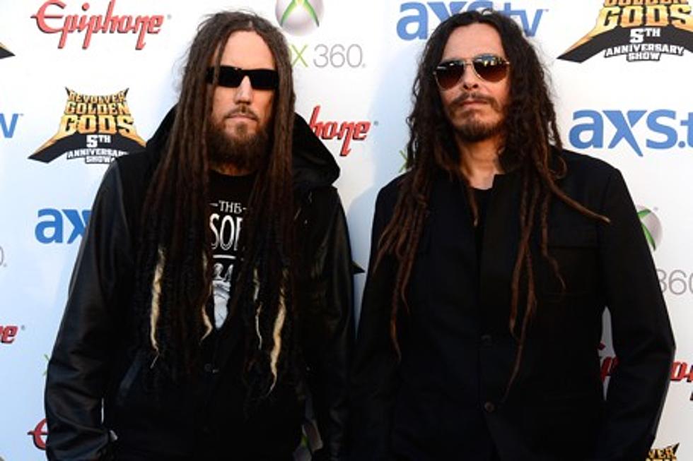 More News From The Pit: Korn Guitarists Discuss Reunion, ‘The Voice’ Contestant Forgets Skid Row