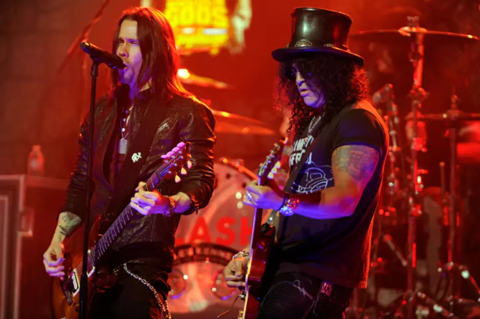 Slash Reveals New Album Progress + Rossa Corsa Les Paul Guitar Model