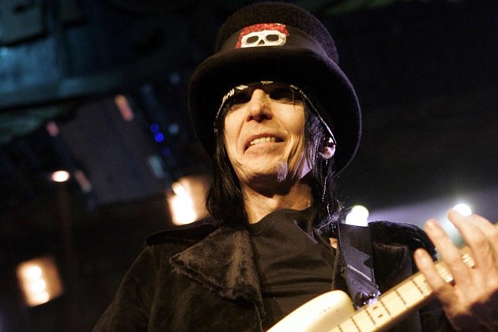 More News From the Pit: Motley Crue&#8217;s Mick Mars Denies Health Concerns