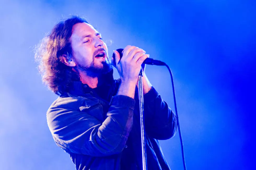News From the Pit: Pearl Jam Unveil &#8216;Sirens&#8217; Video, STP Unleash &#8216;Black Heart&#8217;