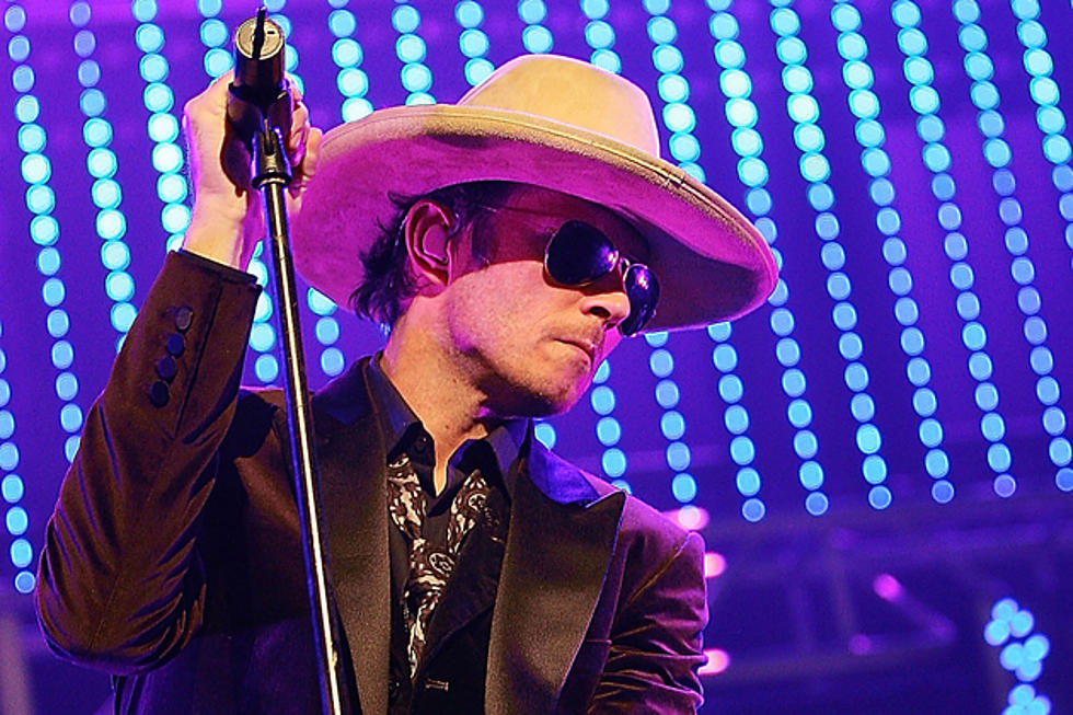 Scott Weiland Apologizes to Stone Temple Pilots Fans