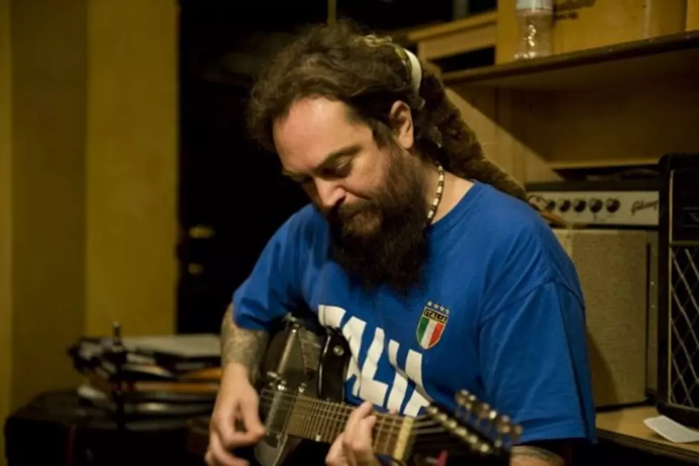 More News From the Pit: Max Cavalera Not Concerned With Sepultura