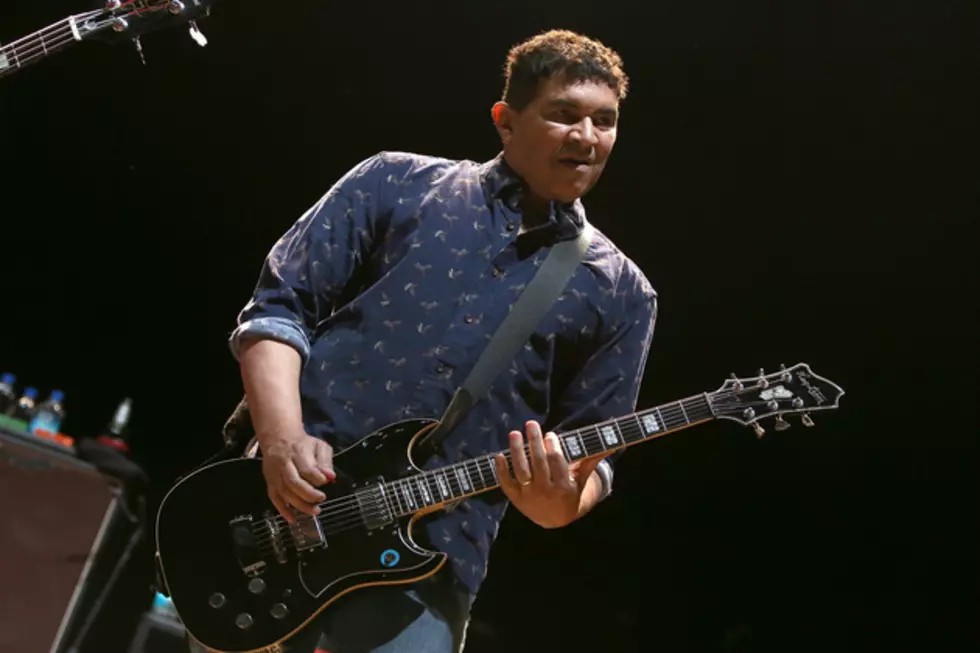 Former Nirvana Guitarist Pat Smear Would Like to Play Band's Songs Again