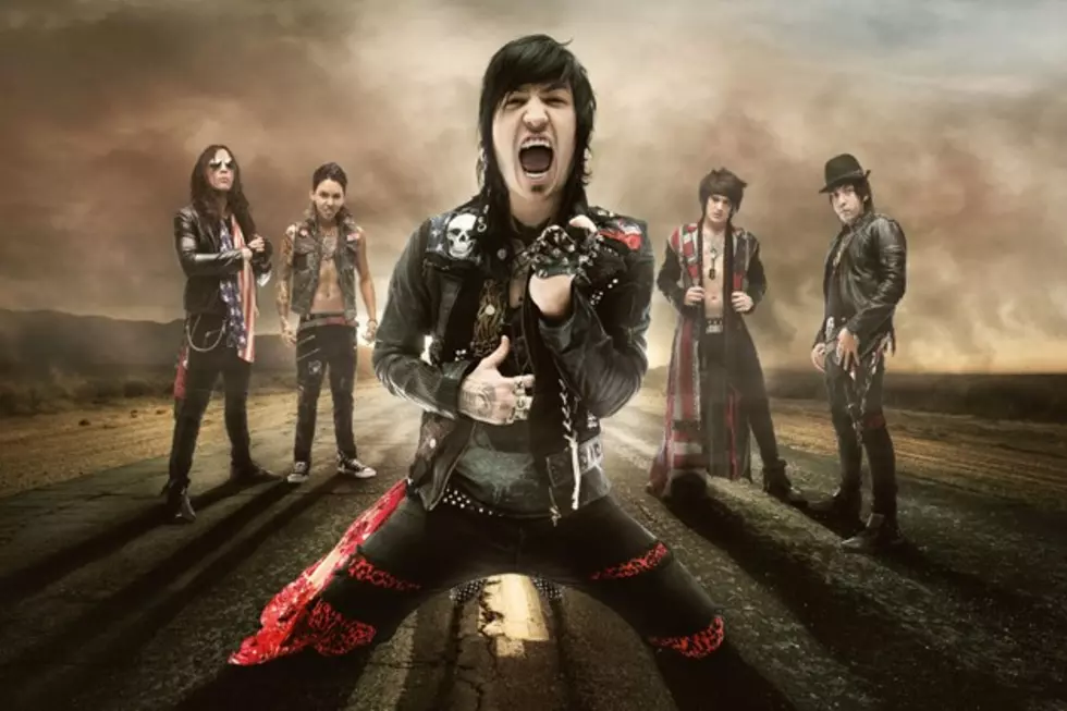 Escape the Fate&#8217;s Craig Mabbitt Shares Halloween Past + Present Costumes