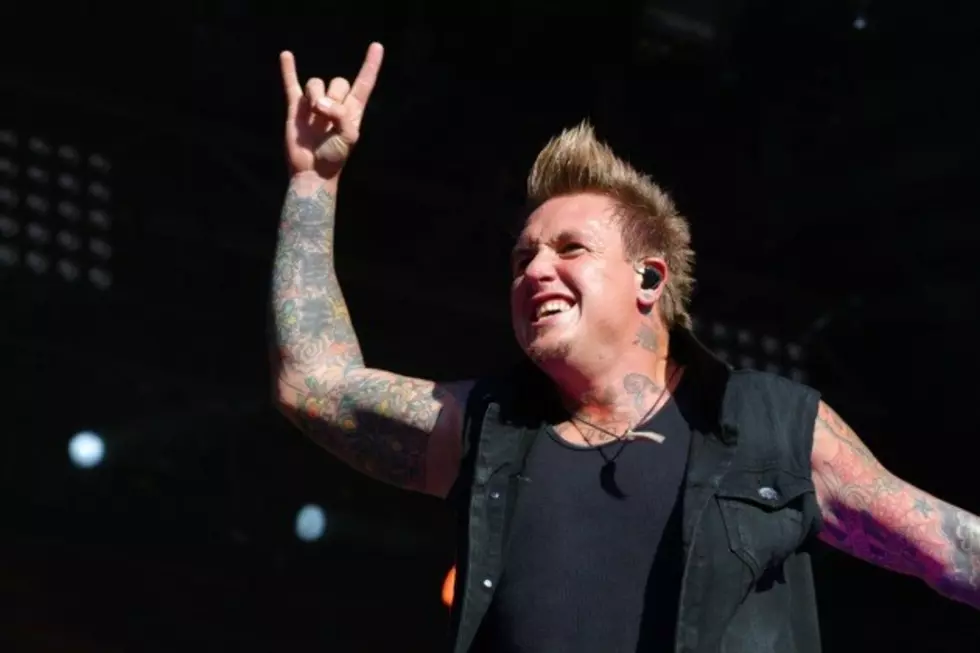 News From the Pit: Papa Roach Grant Fan Request, FFDP Streaming New Album Early