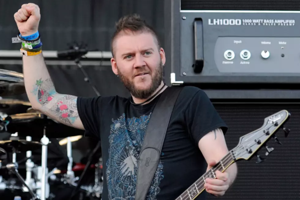 Seether&#8217;s Dale Stewart Discusses Schecter&#8217;s Instrumental Support
